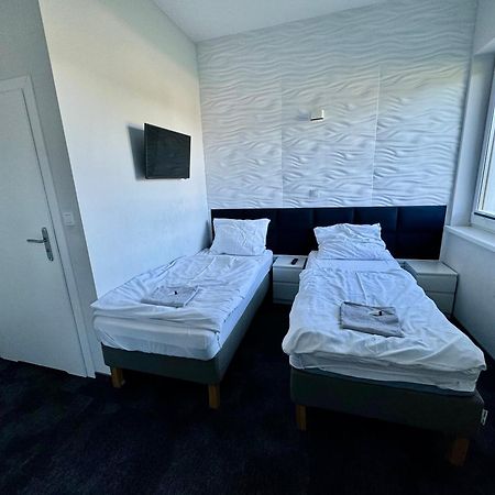 Hotel Lesny Korne Extérieur photo