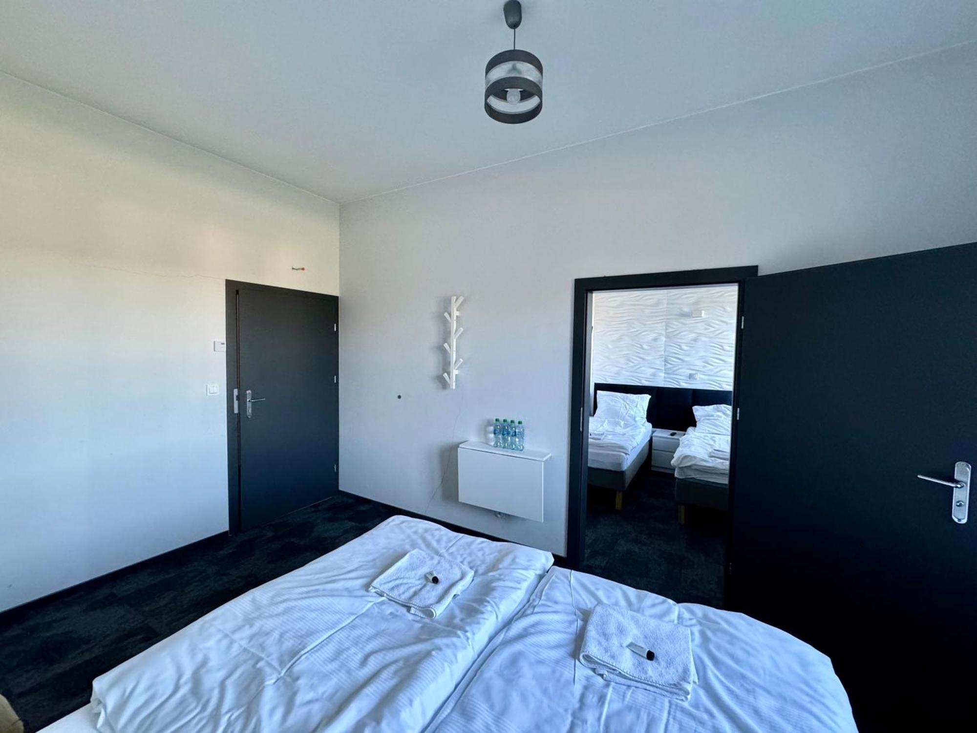 Hotel Lesny Korne Extérieur photo
